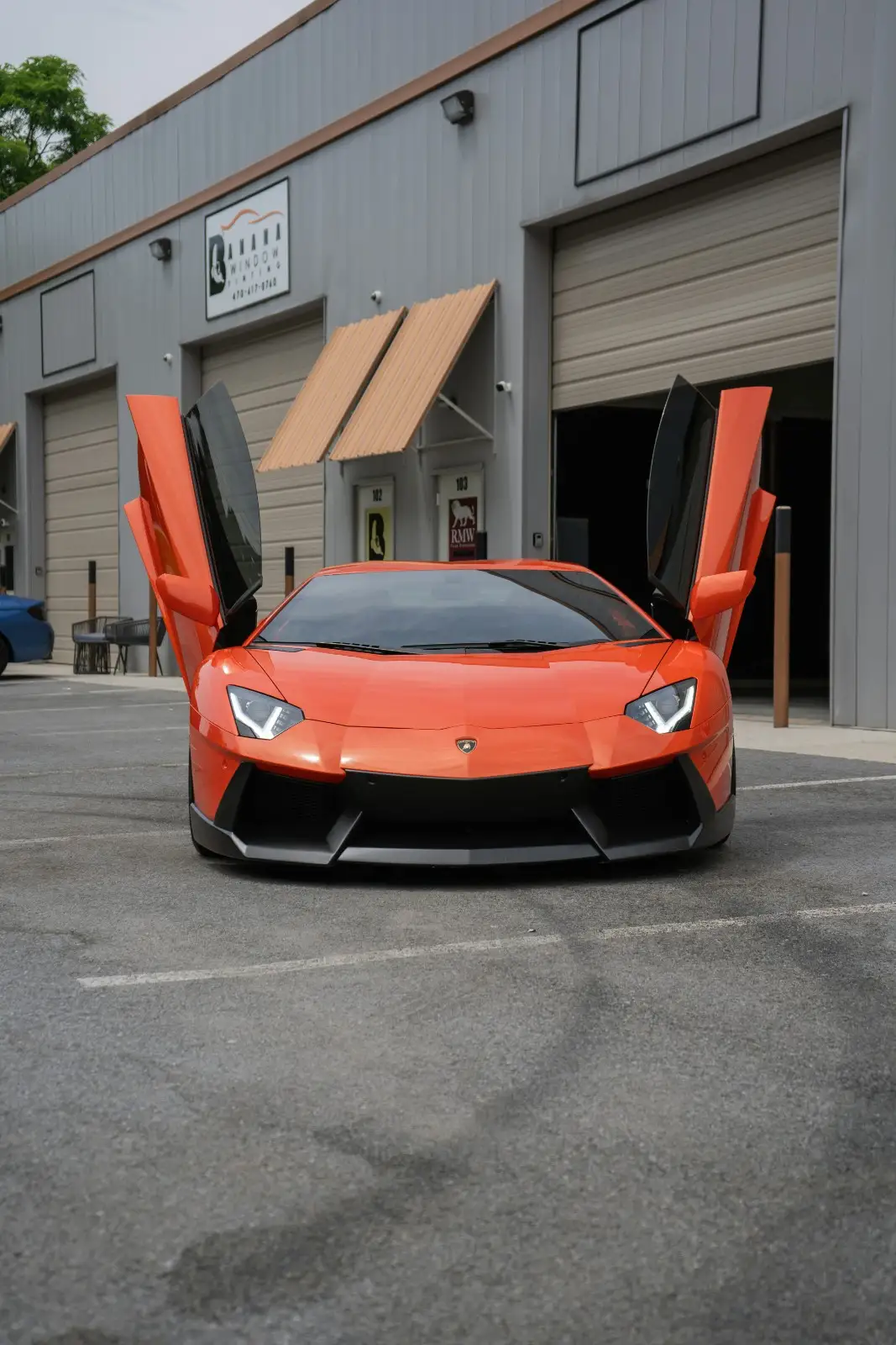 Gloss finish gallery highlight